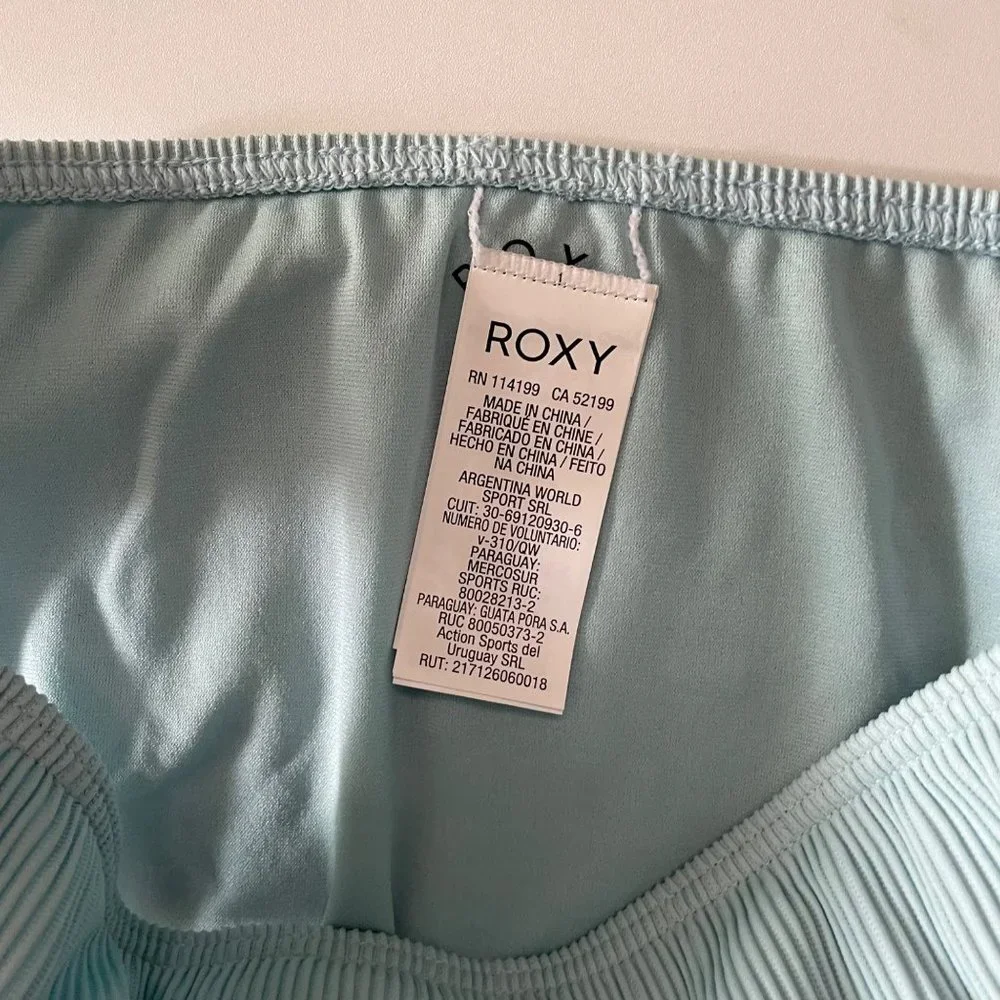 Roxy woman light